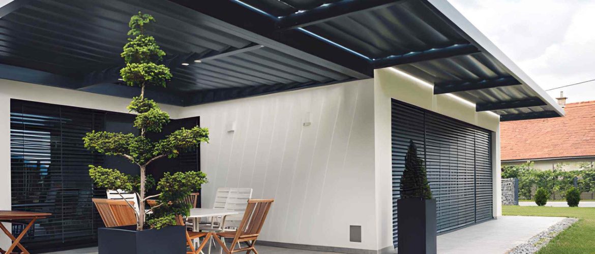 Benefits of installing a bioclimatic pergola in hot climates